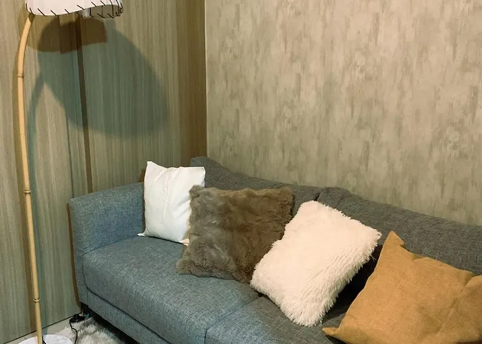 Near Moa&naia&bay, Full Length Mirror&balcony Manila