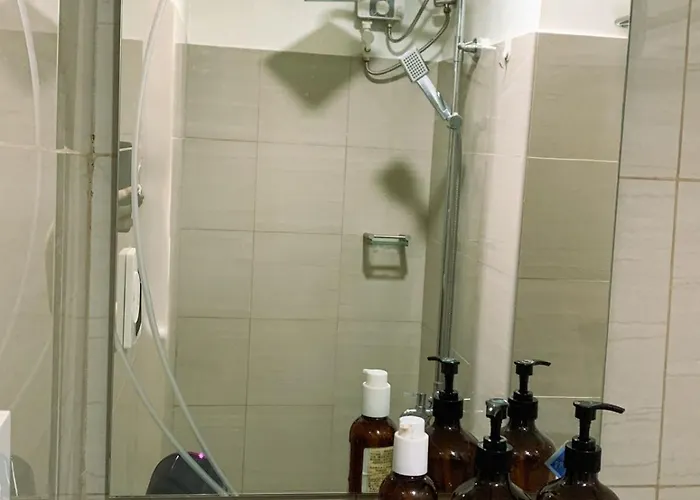 Near Moa&naia&bay, Full Length Mirror&balcony * Manila